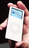iPod fjórfaldar hagnað Apple