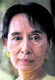 Suu Kyi tekur sæti sitt á þingi