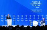 Xi storkar Trump og talar fyrir frjálsum viðskiptum