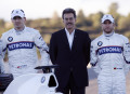 Nick Heidfeld (t.h.) og  Robert Kubica með liðsstjóra BMW, Mario Theissen.