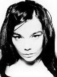 Björk aflýsir tónleikum í Danmörku