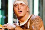 Sjötíu ára kona höfðar mál gegn Eminem