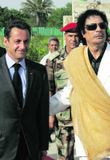 Sarkozy ræðir við Gaddafi