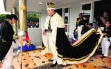 George V krýndur konungur Tonga