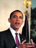 Vinsældir Baracks Obama minnka til muna