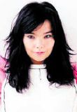 Björk með einhvers konar geimrödd
