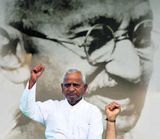 Hazare fastar gegn spillingu