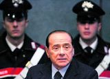 Berlusconi dæmdur í fangelsi í undirrétti