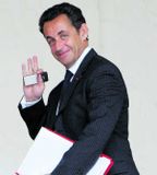 Sarkozy í vef spillingarmála