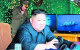Kim Jong-un gerir tilraunir með eldflaugar