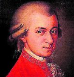 Leika verk Mozarts á fæðingardegi hans