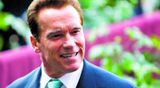 Arnold Schwarzenegger gefur fé til hjálparstarfs vegna COVID-19