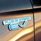 PHEV stendur fyrir Pulgin Hybrid Electric Vehicle sem lauslega má þýða tengiltvíorku rafmagnsbíl, sem er ekki endilega fjálasta heitið.